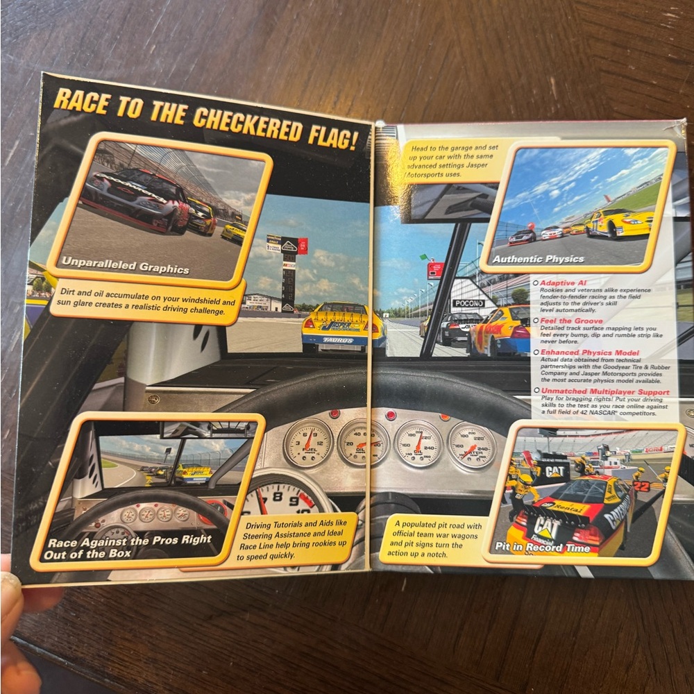 NASCAR Racing 2003 Season PC Game - Picture 3 of 4